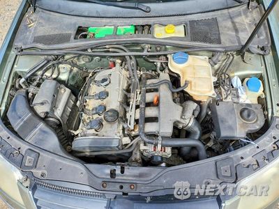Zdjęcie 12 z 13 samochodu: 2004 VOLKSWAGEN PASSAT GLS VIN:WVWVD63B84E063382 - miniatura