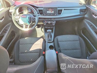 Zdjęcie 8 z 12 samochodu: 2018 KIA RIO 5-DOOR S VIN:3KPA25ABXJE067290 - miniatura