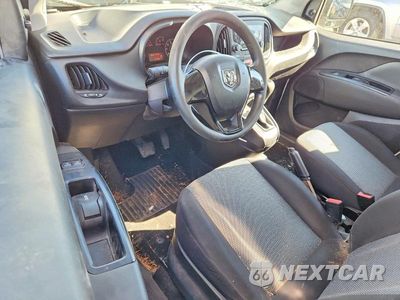 Zdjęcie 8 z 12 samochodu: 2017 RAM PROMASTER CITY VIN:ZFBERFAB8H6E33661 - miniatura