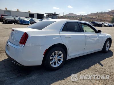 Trzecie zdjęcie samochodu z tyłu: 2015 CHRYSLER 300 LIMITED VIN:2C3CCAAG9FH848960 - miniatura