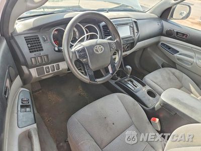 Zdjęcie 8 z 13 samochodu: 2015 TOYOTA TACOMA BASE VIN:5TFTX4CN9FX056221 - miniatura