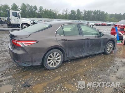 Trzecie zdjęcie samochodu z tyłu: 2018 TOYOTA CAMRY LE VIN:JTNB11HK8J3005461 - miniatura