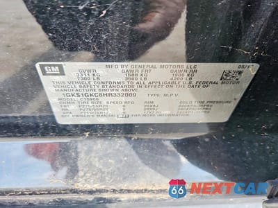Zdjęcie 13 z 13 samochodu: 2017 GMC YUKON XL C1500 SLT VIN:1GKS1GKC8HR332009 - miniatura