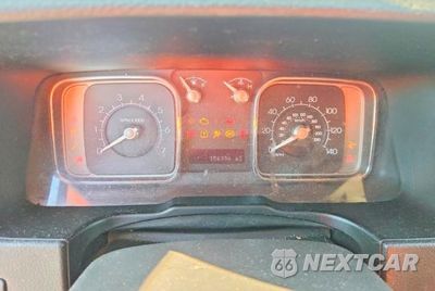 Zdjęcie 9 z 13 samochodu: 2008 LINCOLN MKX VIN:2LMDU68CX8BJ16484 - miniatura