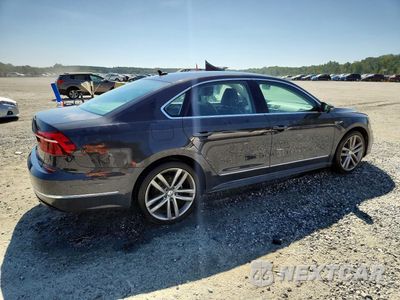 Trzecie zdjęcie samochodu z tyłu: 2017 VOLKSWAGEN PASSAT R-LINE VIN:1VWDT7A30HC078392 - miniatura