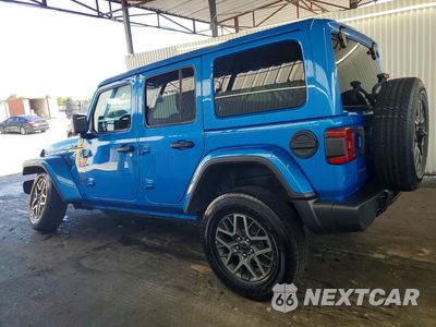 Drugie zdjęcie samochodu z przodu: 2025 JEEP WRANGLER SAHARA VIN:1C4PJXEN5SW597963 - miniatura