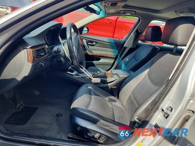 Zdjęcie 7 z 12 samochodu: 2007 BMW 3ER XI VIN:WBAVC935X7KX57184 - miniatura