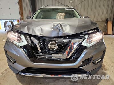 Piąte zdjęcie samochodu w środku: 2020 NISSAN ROGUE SL VIN:5N1AT2MV7LC753245 - miniatura