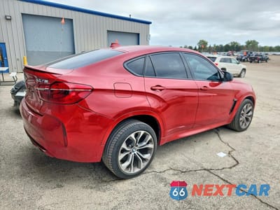 Trzecie zdjęcie samochodu z tyłu: 2017 BMW X6 M VIN:5YMKW8C52H0R43989 - miniatura