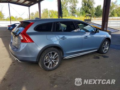 Trzecie zdjęcie samochodu z tyłu: 2018 VOLVO V60 CROSS COUNTRY PREMIER VIN:YV440MWK1J2058879 - miniatura