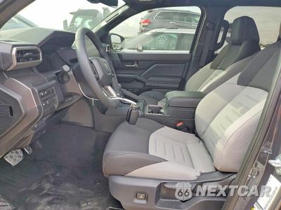 Zdjęcie 7 z 12 samochodu: 2026 TOYOTA TACOMA TRD SPORT VIN:3TMKB5FN1TM056324 - miniatura