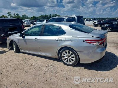 Drugie zdjęcie samochodu z przodu: 2019 TOYOTA CAMRY LE VIN:4T1B11HK3KU267271 - miniatura