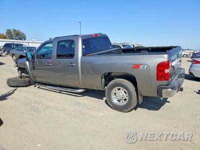 Drugie zdjęcie samochodu z przodu: 2008 CHEVROLET SILVERADO K2500 HEAVY DUTY VIN:1GCHK23K78F117038 - miniatura
