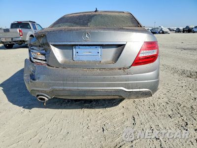 Zdjęcie 6 z 12 samochodu: 2012 MERCEDES-BENZ C 250 VIN:WDDGJ4HBXCF739554 - miniatura