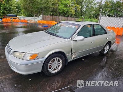 2000 TOYOTA CAMRY LE JT2BG22K6Y0512980 - główne zdjęcie licytacji z USA - miniatura