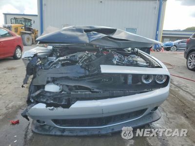 Piąte zdjęcie samochodu w środku: 2022 DODGE CHALLENGER R/T VIN:2C3CDZBT7NH194076 - miniatura