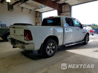 Trzecie zdjęcie samochodu z tyłu: 2018 RAM 1500 SLT VIN:1C6RR7LT2JS289391 - miniatura
