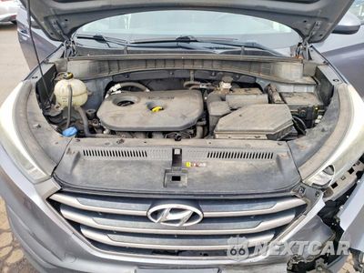 Zdjęcie 11 z 12 samochodu: 2016 HYUNDAI TUCSON SE VIN:KM8J3CA4XGU139212 - miniatura