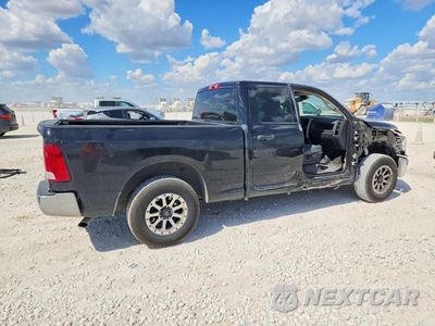 Trzecie zdjęcie samochodu z tyłu: 2020 RAM 1500 CLASSIC TRADESMAN VIN:1C6RR6FG9LS128158 - miniatura