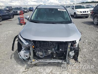 Piąte zdjęcie samochodu w środku: 2025 TOYOTA RAV4 XLE VIN:2T3W1RFV5SC343840 - miniatura