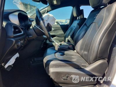 Zdjęcie 7 z 14 samochodu: 2018 CHRYSLER PACIFICA TOURING L PLUS VIN:2C4RC1EG3JR310841 - miniatura