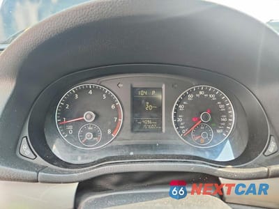 Zdjęcie 9 z 12 samochodu: 2015 VOLKSWAGEN PASSAT S VIN:1VWAS7A33FC120816 - miniatura