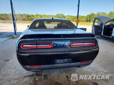 Zdjęcie 6 z 12 samochodu: 2017 DODGE CHALLENGER SXT VIN:2C3CDZAG5HH558505 - miniatura