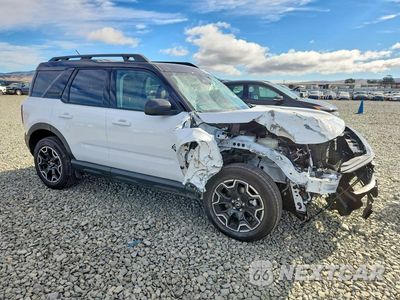 Czwarte zdjęcie samochodu z boku: 2025 FORD BRONCO SPORT OUTER BANKS VIN:3FMCR9CN5SRF27299 - miniatura
