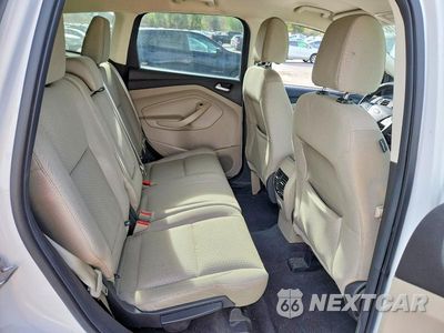 Zdjęcie 11 z 13 samochodu: 2017 FORD ESCAPE SE VIN:1FMCU9GD9HUC34474 - miniatura