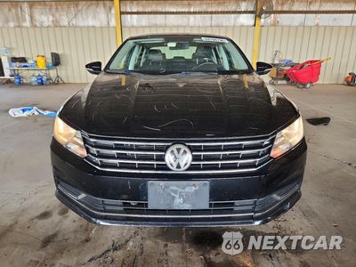 Piąte zdjęcie samochodu w środku: 2016 VOLKSWAGEN PASSAT SE VIN:1VWBS7A32GC046763 - miniatura