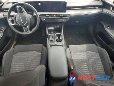 Zdjęcie 8 z 12 samochodu: 2026 KIA K5 LXS VIN:KNAG24J75T5428405 - miniatura