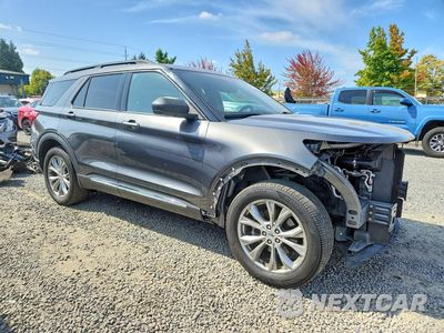 Czwarte zdjęcie samochodu z boku: 2020 FORD EXPLORER XLT VIN:1FMSK8DH6LGB06641 - miniatura