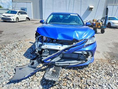 Piąte zdjęcie samochodu w środku: 2018 TOYOTA CAMRY LE VIN:4T1B31HK8JU502823 - miniatura