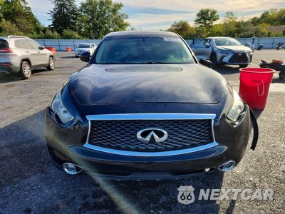 Piąte zdjęcie samochodu w środku: 2017 INFINITI QX70 BASE VIN:JN8CS1MU5HM143478 - miniatura