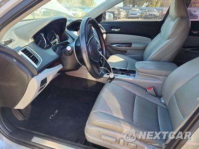 Zdjęcie 7 z 12 samochodu: 2017 ACURA TLX VIN:19UUB1F36HA007853 - miniatura