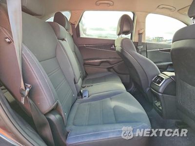 Zdjęcie 11 z 13 samochodu: 2016 KIA SORENTO LX V6 VIN:5XYPGDA52GG099176 - miniatura