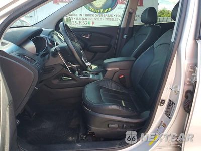 Zdjęcie 7 z 13 samochodu: 2015 HYUNDAI TUCSON LIMITED VIN:KM8JU3AG0FU027217 - miniatura
