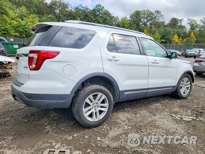 Trzecie zdjęcie samochodu z tyłu: 2019 FORD EXPLORER XLT VIN:1FM5K8DH4KGB51959 - miniatura
