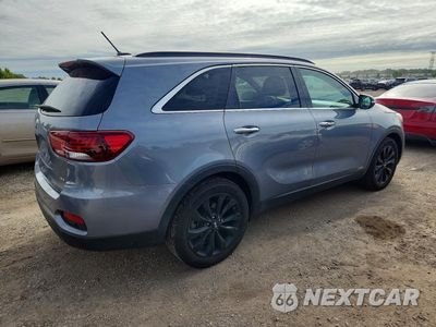 Trzecie zdjęcie samochodu z tyłu: 2020 KIA SORENTO S VIN:5XYPGDA53LG684150 - miniatura