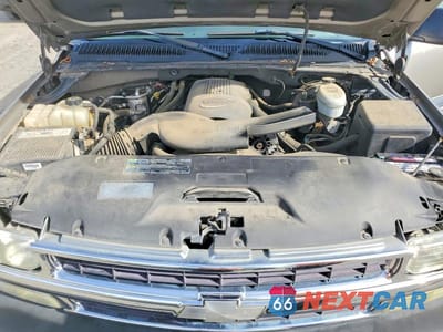 Zdjęcie 12 z 13 samochodu: 2003 CHEVROLET TAHOE K1500 VIN:1GNEK13T53R173998 - miniatura