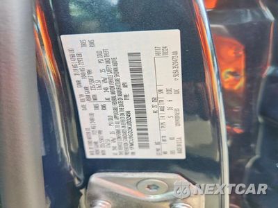 Zdjęcie 13 z 13 samochodu: 2019 FORD ESCAPE SE VIN:1FMCU9GD2KUB32456 - miniatura