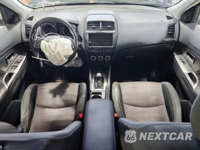 Zdjęcie 8 z 13 samochodu: 2019 MITSUBISHI OUTLANDER SPORT ES VIN:JA4AR3AU2KU013562 - miniatura