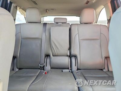 Zdjęcie 10 z 13 samochodu: 2017 TOYOTA HIGHLANDER XLE VIN:5TDJZRFH4HS392002 - miniatura