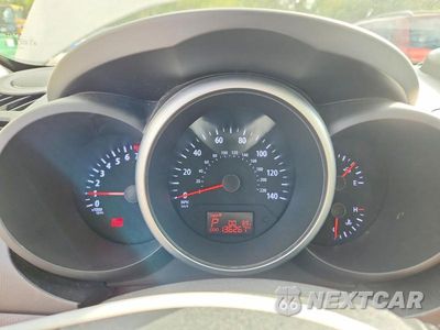 Zdjęcie 9 z 12 samochodu: 2013 KIA SOUL + VIN:KNDJT2A65D7765194 - miniatura