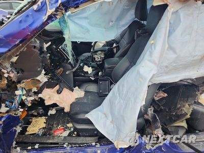 Zdjęcie 7 z 11 samochodu: 2015 TOYOTA CAMRY SE VIN:4T1BF1FK6FU956831 - miniatura