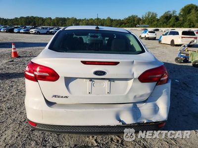 Zdjęcie 6 z 12 samochodu: 2018 FORD FOCUS S VIN:1FADP3E20JL255875 - miniatura