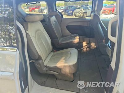 Zdjęcie 11 z 13 samochodu: 2018 CHRYSLER PACIFICA TOURING L VIN:2C4RC1BG5JR217131 - miniatura