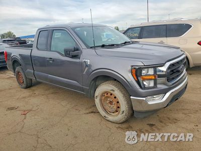 Czwarte zdjęcie samochodu z boku: 2023 FORD F150 SUPER CAB VIN:1FTEX1CB5PKD73389 - miniatura