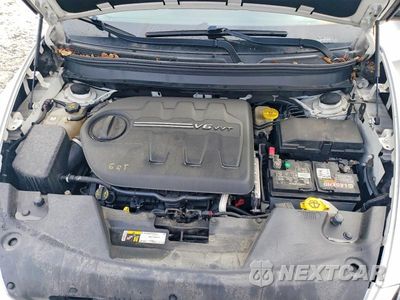 Zdjęcie 11 z 12 samochodu: 2016 JEEP CHEROKEE LATITUDE VIN:1C4PJMCS6GW122434 - miniatura