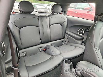 Zdjęcie 10 z 13 samochodu: 2017 MINI COOPER VIN:WMWXP5C36H2D71368 - miniatura